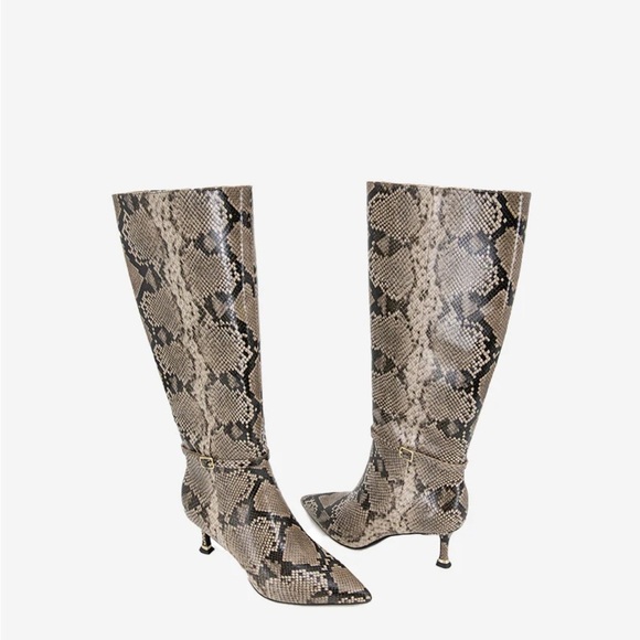 Kenneth Cole New York Shoes - 🚨🔻Kenneth Cole New York Knee-High Boots Utah | Size 6 | Taupe Snake | NWB